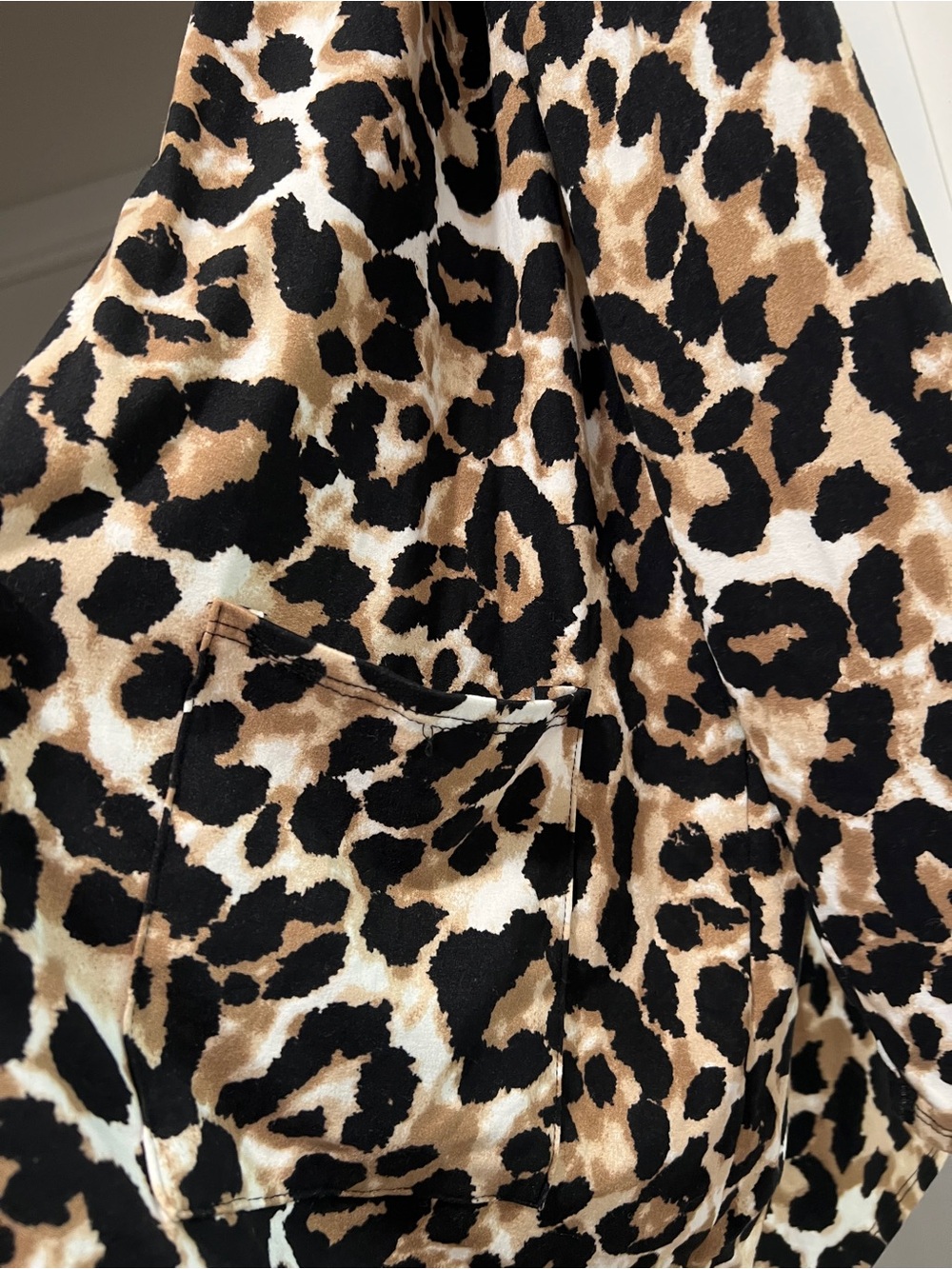 Beeson River Leopard Print Open Cardigan - Black, Beige, Tan size Large - Picture 4 of 6